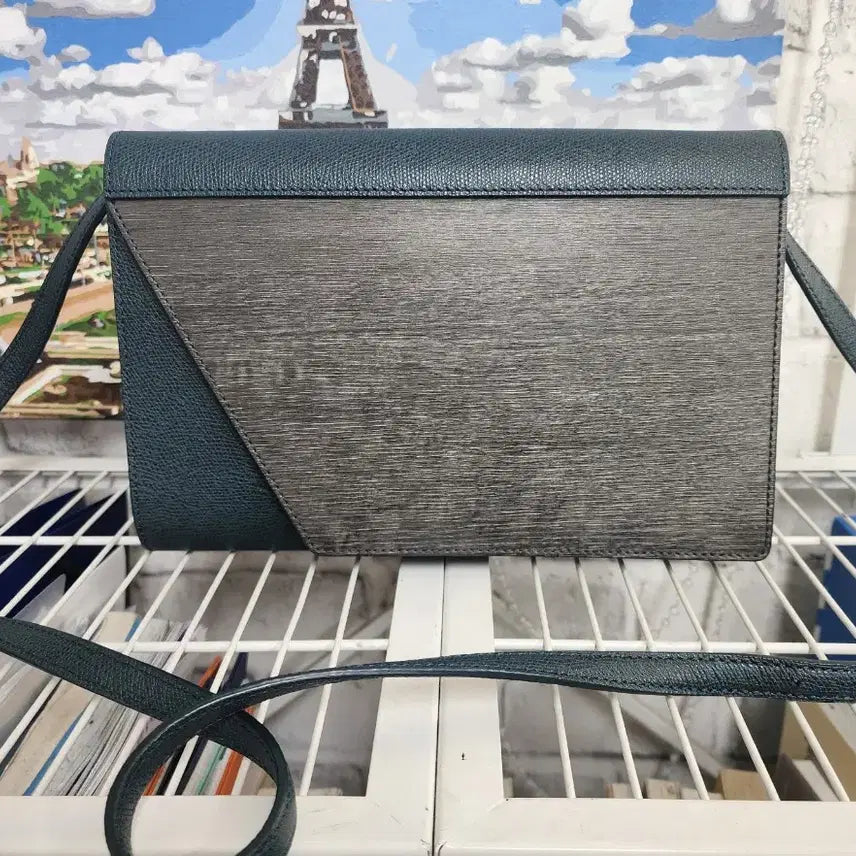 [BUNJANG] Couronne Finu Special Edition Clutch Bag / Crossbody Bag (Dark Green) / 쿠론 핀우 여성 클러치백 겸 크로스백 스페셜 에디션 그린 GE45