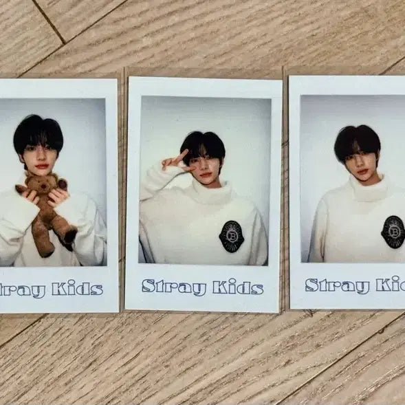 [BUNJANG] Stray Kids 2022 Season's Greetings Hyunjin Faux Polaroids Set / 스티레이키즈 2022 시그 시즌그리팅 짭폴라 현진 세트
