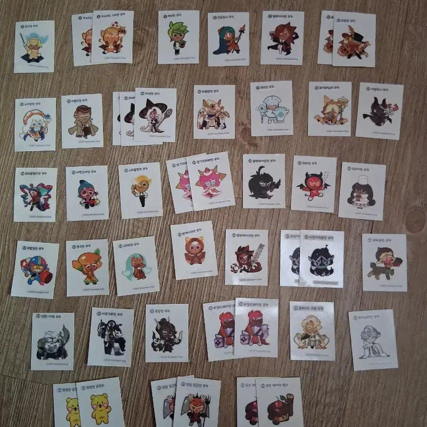 [BUNJANG] Cookierun Kingdom Cookie Run Pouch Stickers Bundle Set / 쿠키런 킹덤 쿠킹덤 띠부띠부씰 일괄