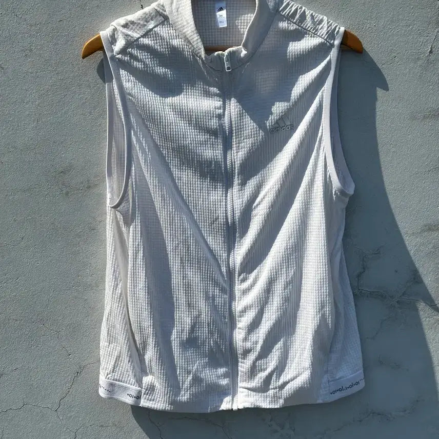 [BUNJANG] Adidas Waffle White Running Zip-Up Vest / [M] 아디다스 와플 화이트 러닝 짚업 베스트