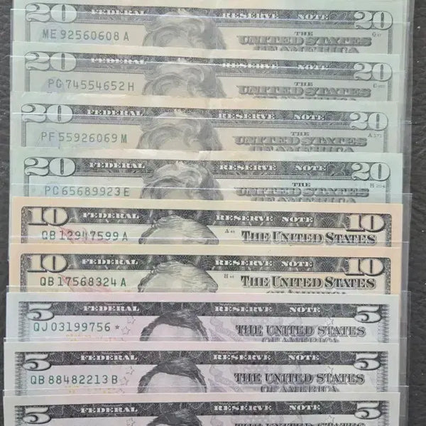 [BUNJANG] US Dollar Banknote Bundle Set - $240 (50, 20, 10, 5) / 미국 달러 세트 240달러(50,20,10,5달러)