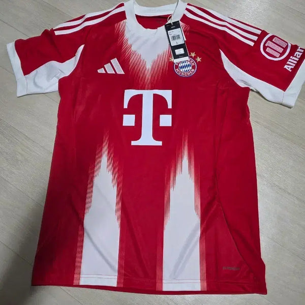 [BUNJANG] Bayern Munich 25-26 Home Jersey L / 25-26 바이에른 뮌헨 홈 노마킹 국내L
