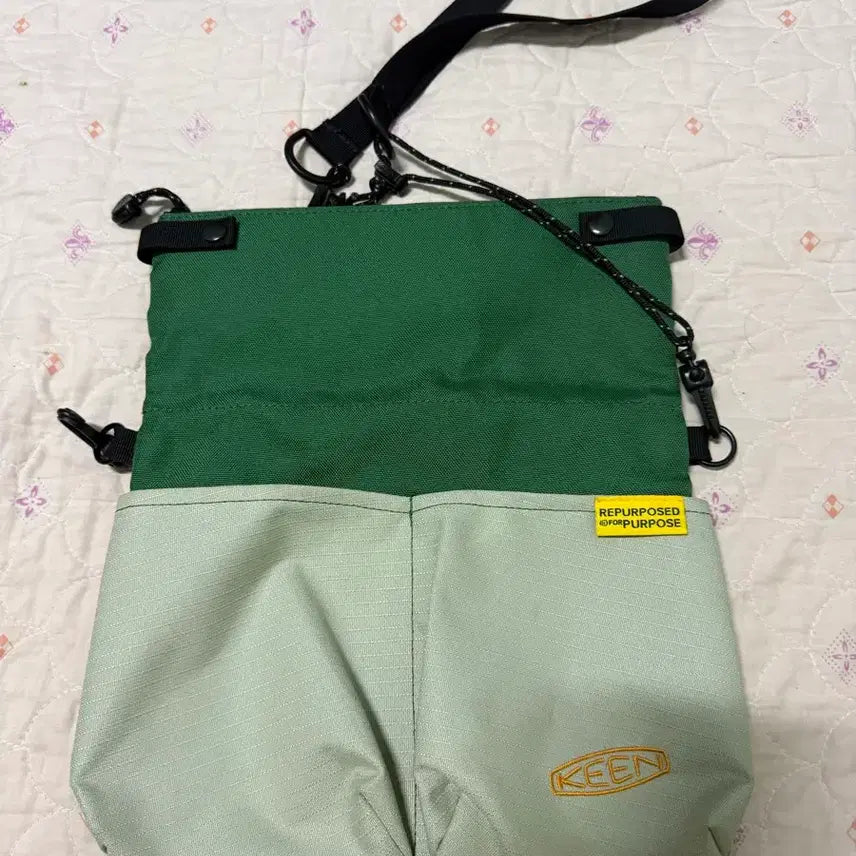 [BUNJANG] Kin Sacoche Crossbody Bag / 킨 사코슈 크로스백