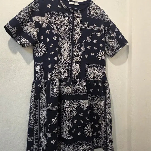 [BUNJANG] Zara Paisley Short-Sleeve Midi Dress Navy / 자라 페이즐리 반팔 원피스 네이비