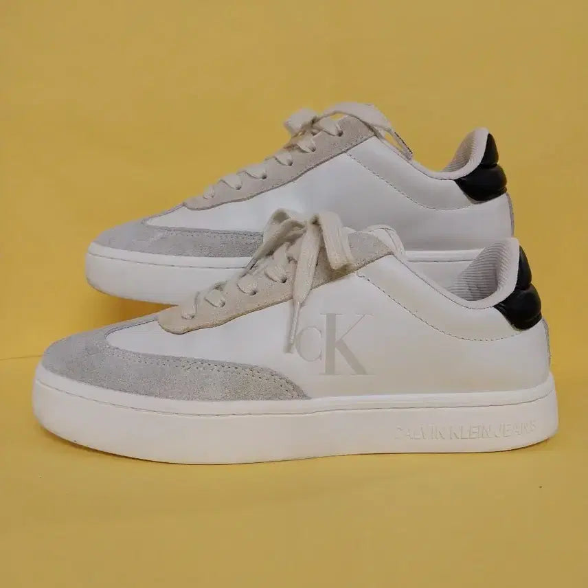 [BUNJANG] Calvin Klein Women's Roma MS Sneakers (White, Size 250) / 여성 캘빈클라인 운동화 (250)