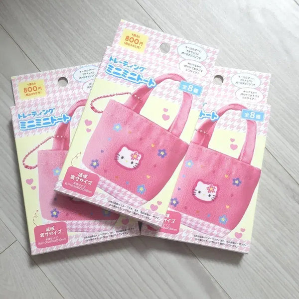 [BUNJANG] Sanrio Airpods Pouch Keychain / 산리오 에어팟 파우치 키링 / 마멜 쿠로미 배드바츠마루