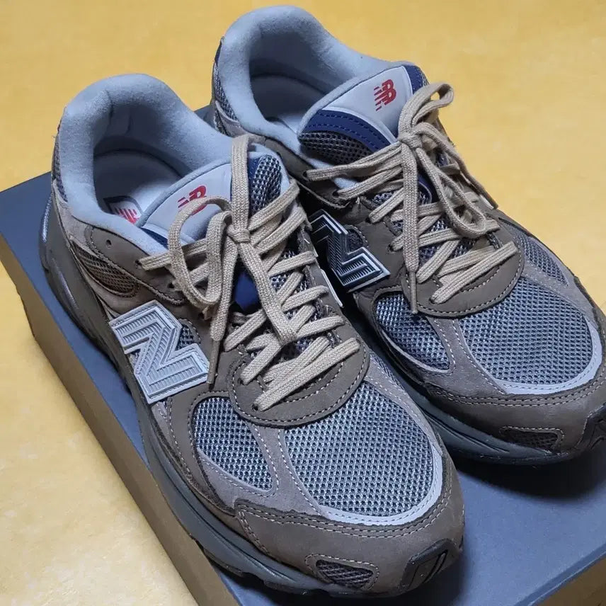 [BUNJANG] New Balance x Kith 2010 Shadow Brown 280mm / 뉴발 카키스 2010 280사이즈