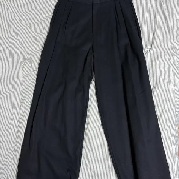 [BUNJANG] COS Black Wide Pleated Pants Size 46 / COS 코스 와이드 플리츠 블랙팬츠 46