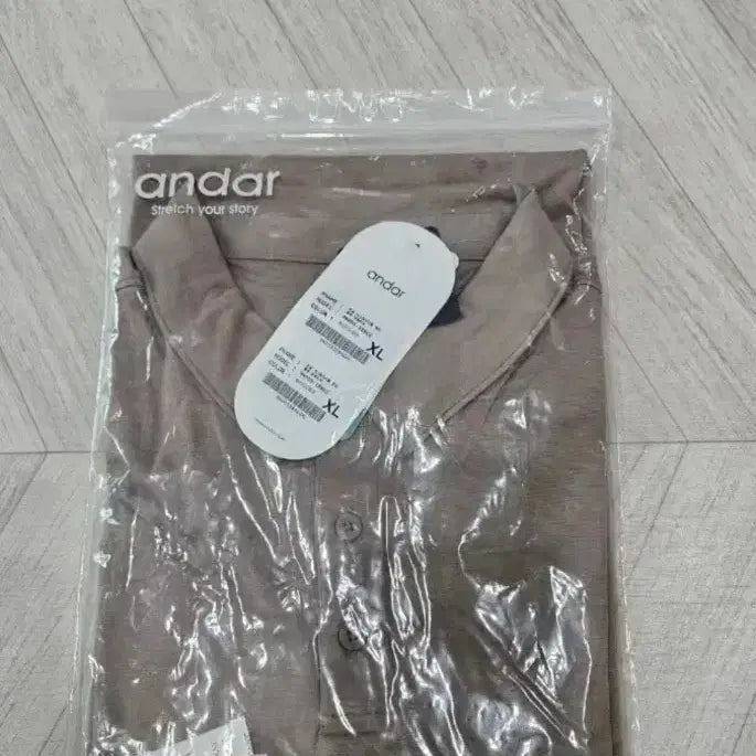 [BUNJANG] Andar Polo T-Shirt XL / 안다르 폴로티셔츠 xl. 새거