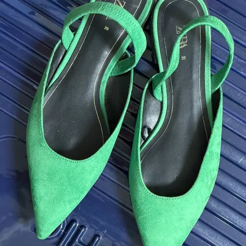 [BUNJANG] Zara Suede Green Slingback Heels (Size 39) / 자라 스웨이드 그린 힐 슬링백 39