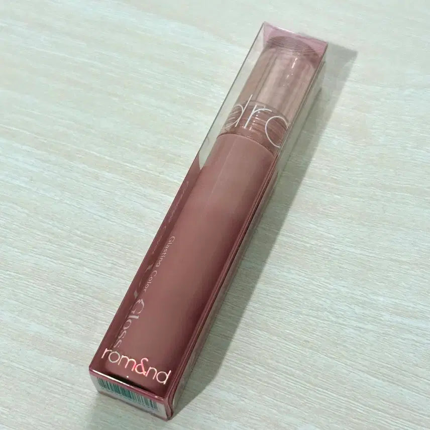[BUNJANG] Rom&nd Glasting Color Gloss Tint 12 Cream Shell (Sealed) / 롬앤 글래스팅 컬러 글로스 틴트 12 크림쉘 미개봉