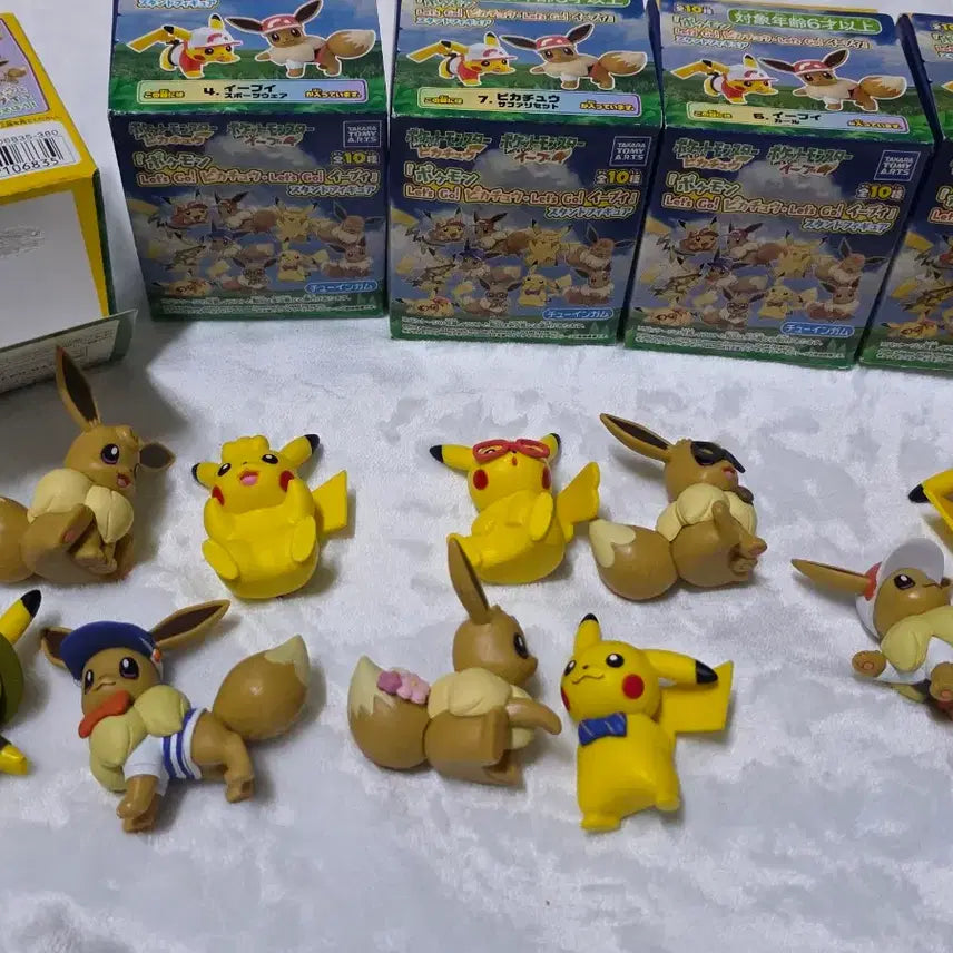 [BUNJANG] Pokemon Let's Go Pikachu & Eevee Figure Set / 포켓몬) 렛츠고 피카츄, 이브이 피규어 세트