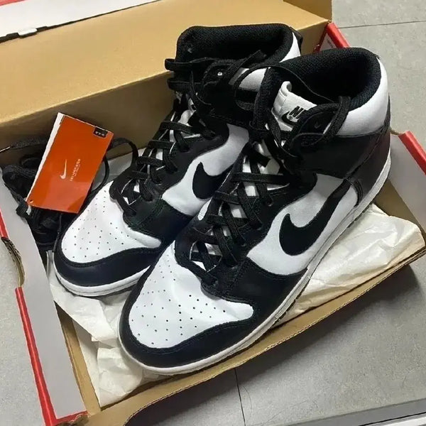 [BUNJANG] Nike Dunk High Dolphin "Black & White" Sneakers / 나이키 덩크 하이 돌고래 블랙&화이트 운동화 신발 슈즈