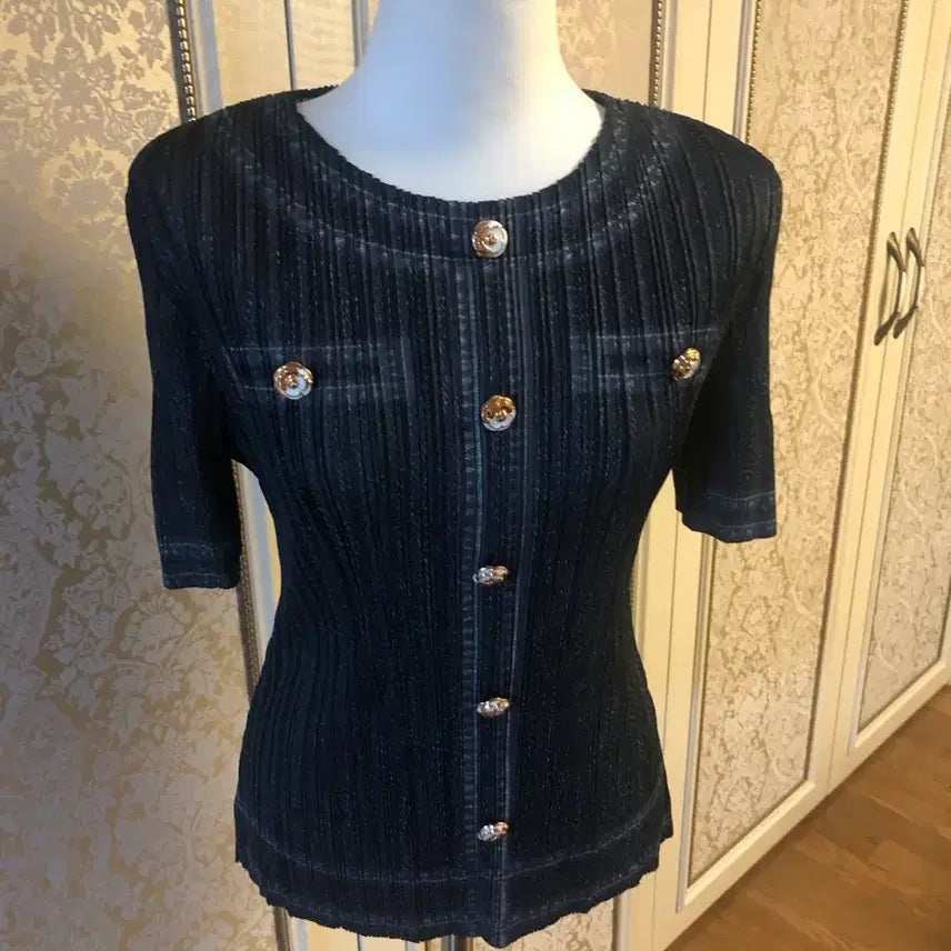 [BUNJANG] Tweed Pleats Blouse / 트위드플리츠상의