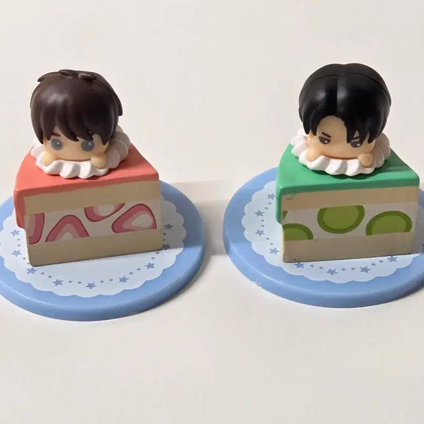 [BUNJANG] Attack on Titan Eren & Levi Puchibass Cake Figure Bundle Set / (일괄)진격의 거인 에렌 리바이 푸치바스 케이크 피규어 가챠 진격거