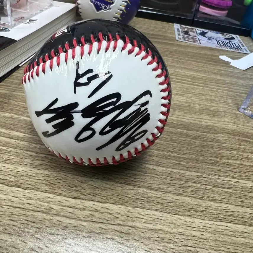 [BUNJANG] KT Wiz Park Young-hyun Signed Baseball / KT위즈 박영현 친필싸인볼