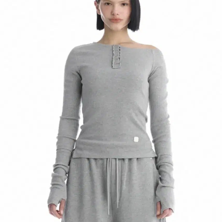 [BUNJANG] trimmingbird One Shoulder Henry Neck Long Sleeve Gray / 트리밍버드 원숄더헨리넥롱슬리브 그레이