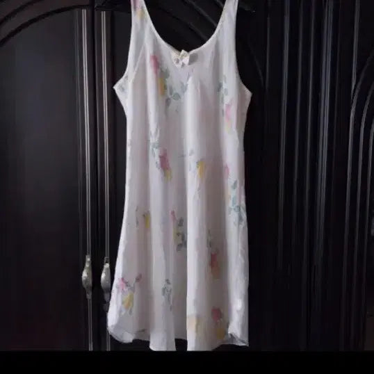 [BUNJANG] Flower Print White Slip Dress / 플라워 프린트 화이트 슬립 원피스