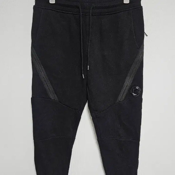 [BUNJANG] CP Company Black Jogger Pants XS / No.147  CP컴퍼니 블랙  조거 팬츠( Xs )