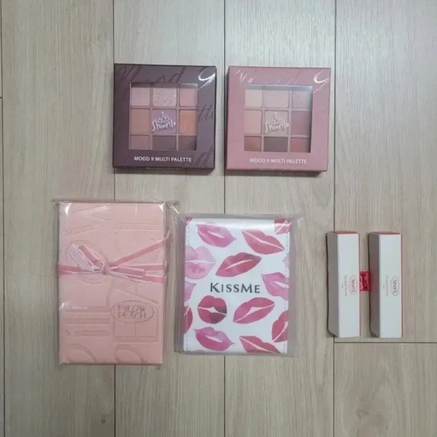 [BUNJANG] Shionle Mood Nine Multi Palette & Lipstick Set / ShionLe 섀도우 팔레트 + 립스틱 외 세트