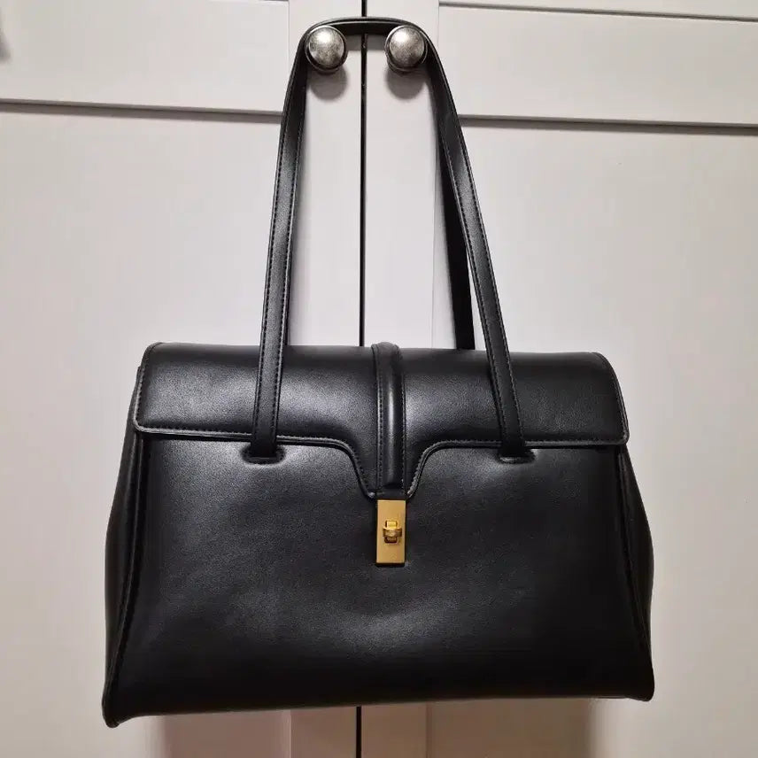 [BUNJANG] Leather Big Shoulder Bag / 가죽 빅숄더백(블랙, 브라운)