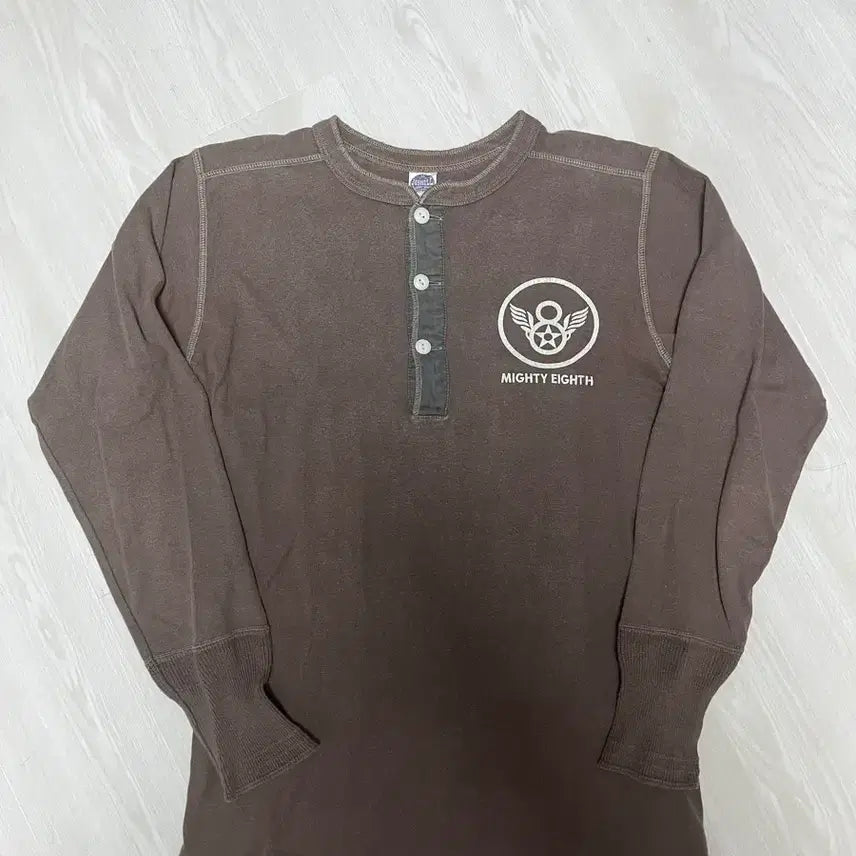 [BUNJANG] Toyo's McCoy Henley Neck Long Sleeve T-Shirt / 토이즈맥코이 헨리넥 롱슬리브 긴팔 티셔츠