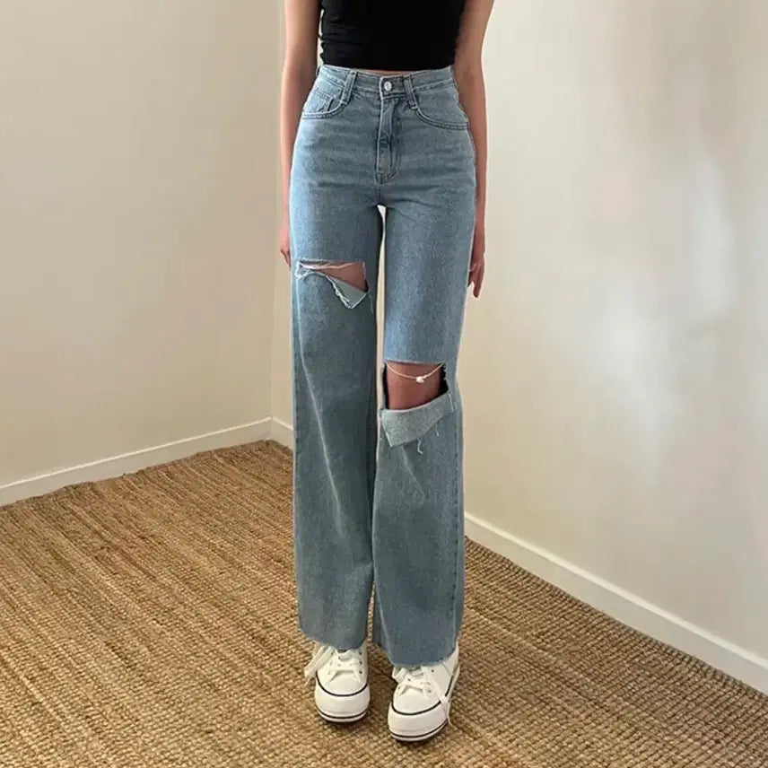[BUNJANG] Vintage High-Waisted Light Wash Straight Leg Semi Pants - Size S / 찢청 빈티지 데님 하이웨스트 연청바지 일자 세미 팬츠 S
