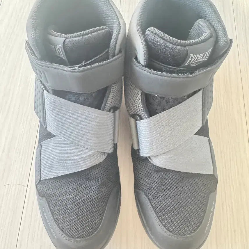 [BUNJANG] Everlast Boxing Shoes (Size 270) / 에버라스트 복싱화 270 판매합니다.