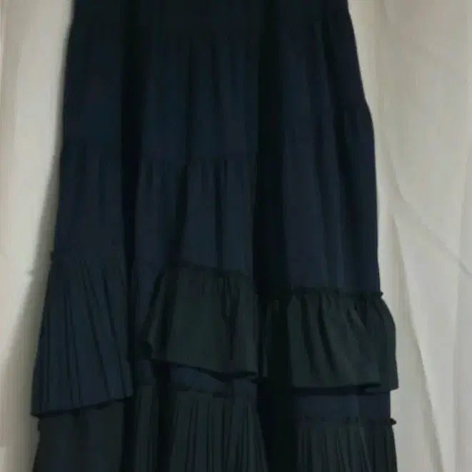 [BUNJANG] Lucky Chouette Navy Long Skirt / 럭키슈에뜨 네이비  롱 스커트 38