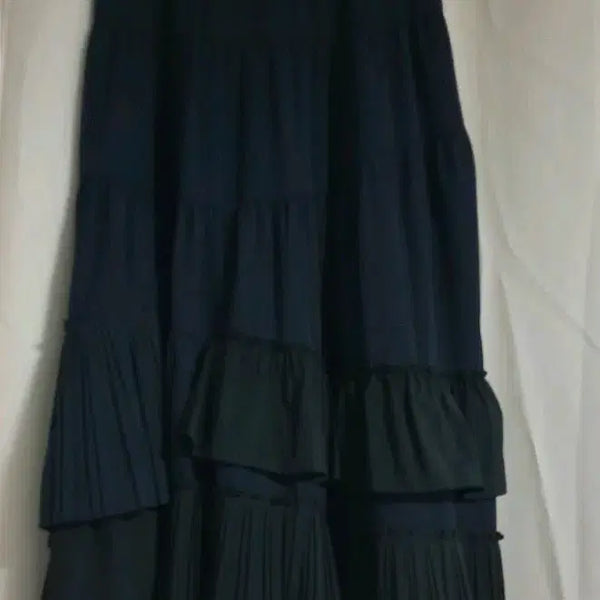 [BUNJANG] Lucky Chouette Navy Long Skirt / 럭키슈에뜨 네이비  롱 스커트 38