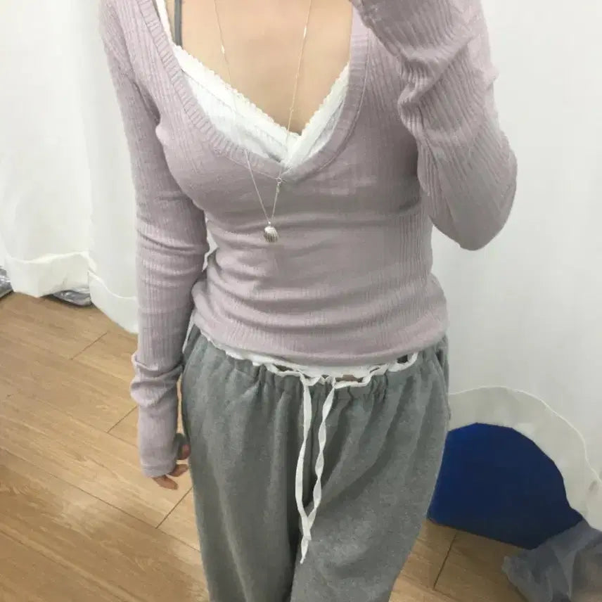 [BUNJANG] Our Cabinet Ribbed V-Neck T-Shirt / 아워캐비넷 골지 브이넥 티