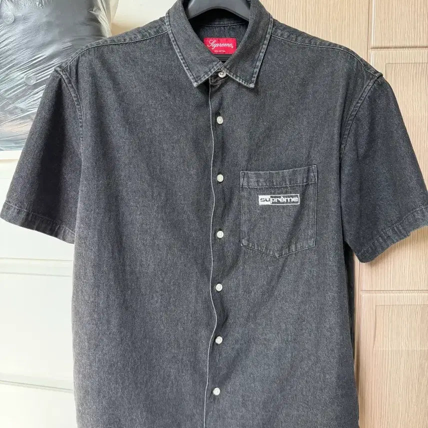 [BUNJANG] Supreme 20SS Invert Denim Short Sleeve Shirt / 슈프림 20SS 시즌 인버트 데님 숏슬리브 셔츠 S사이즈