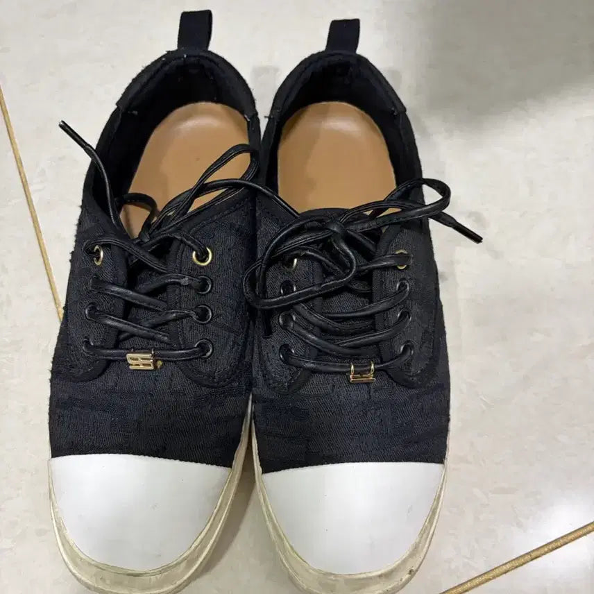 [BUNJANG] System Women's Sneakers Black Size 245 / 시스템 여성 스니커즈 245