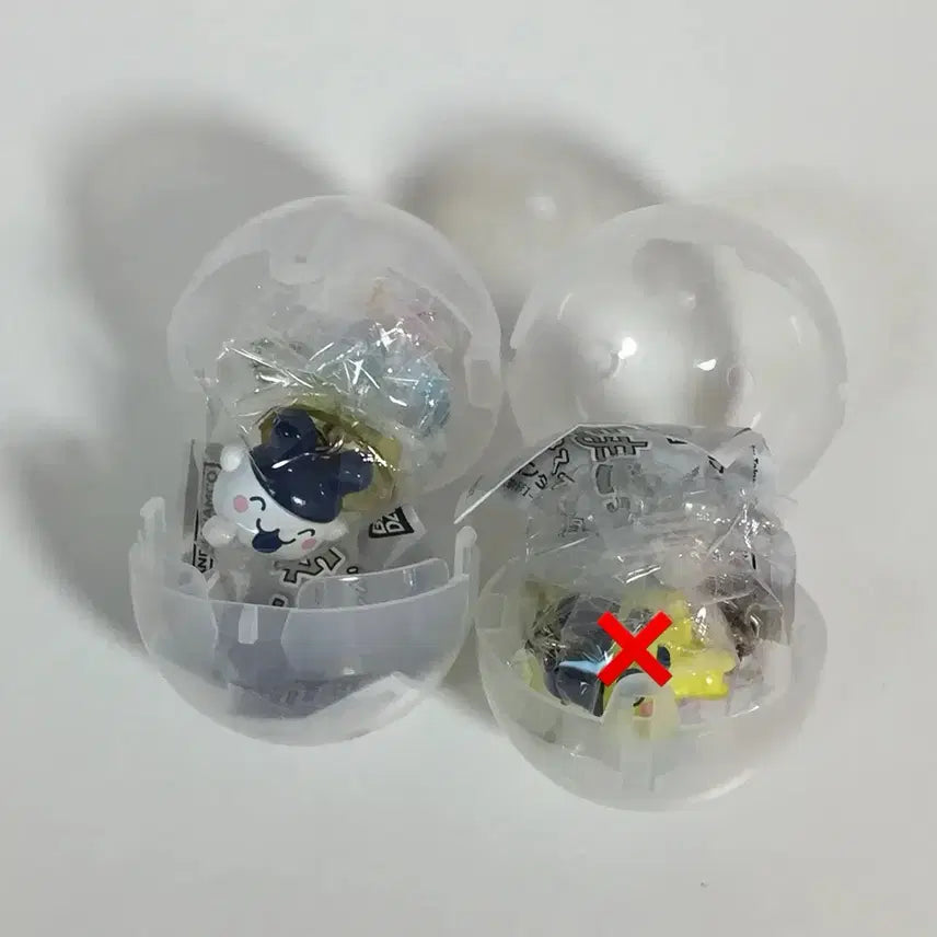 [BUNJANG] Tamagotchi Mamechi Mimitchi UFO Swing Gacha Keyring / 개당) 마메치 미밋치 미미치 ufo 스윙 가챠 키링 다마고치