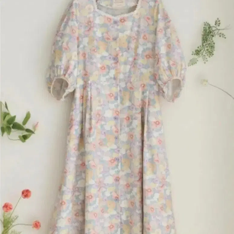 [BUNJANG] Strawberry Jam Project Watercolor Flower Fog Dress / 딸기쨈프로젝트 수채화 꽃안개 원피스 드레스 새상품