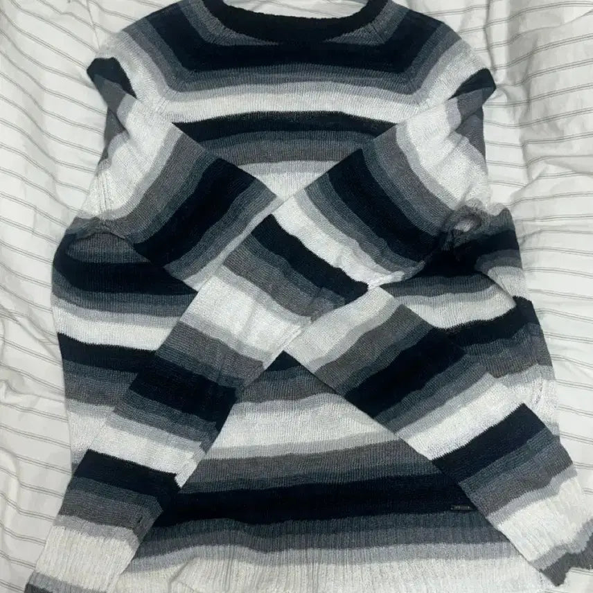 [BUNJANG] Diesel Y2K Vintage Striped Mesh Knit Top / 디젤 y2k 빈티지 스트라이프 메쉬 니트