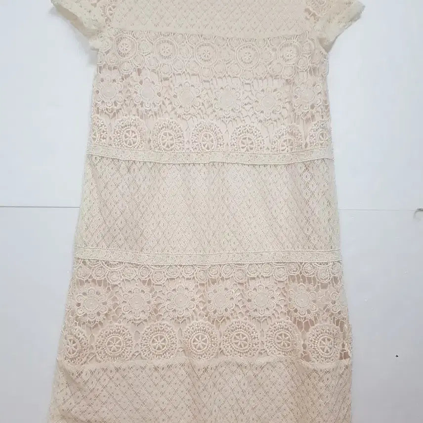 [BUNJANG] Ivory Lace Dress (Size 55) / 아이보리 레이스 원피스(55)