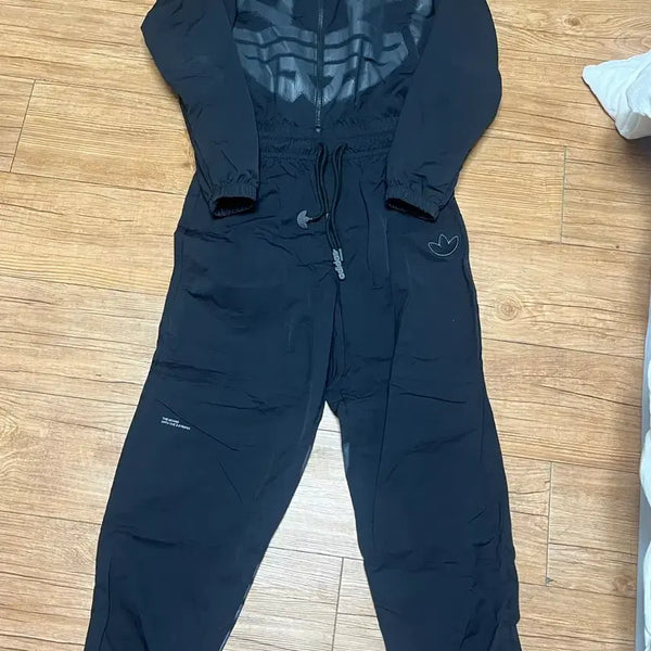 [BUNJANG] Adidas Women's Track Top Training Setup / 마지막가격내림)아디다스 여성용 트랙탑 트레이닝셋업