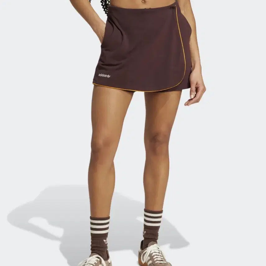 [BUNJANG] Adidas Originals 80S Skirt/Shorts (Size M) / 아디다스 오리지널스 80S 스코트(치마바지)/M