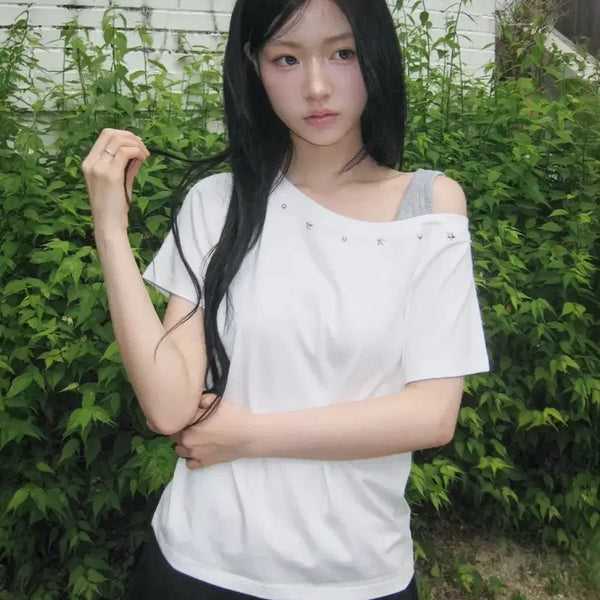 [BUNJANG] Stud One-Off Loose Fit Short Sleeve T-Shirt Ivory / 스터드 원오프 루즈핏 반팔티 아이보리