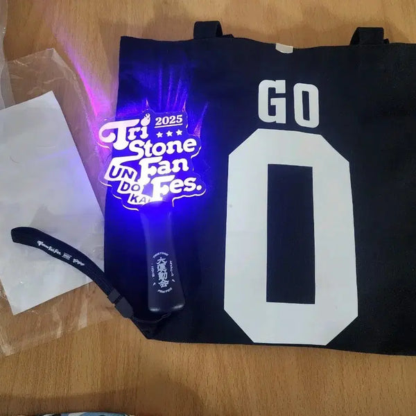 [BUNJANG] Tri Stone Black Team Light Stick & Ayano Go Numbered Eco Bag / 주말한정 2만원 트라이스톤 블랙팀 응원봉 +아야노고 등넘버 에코백