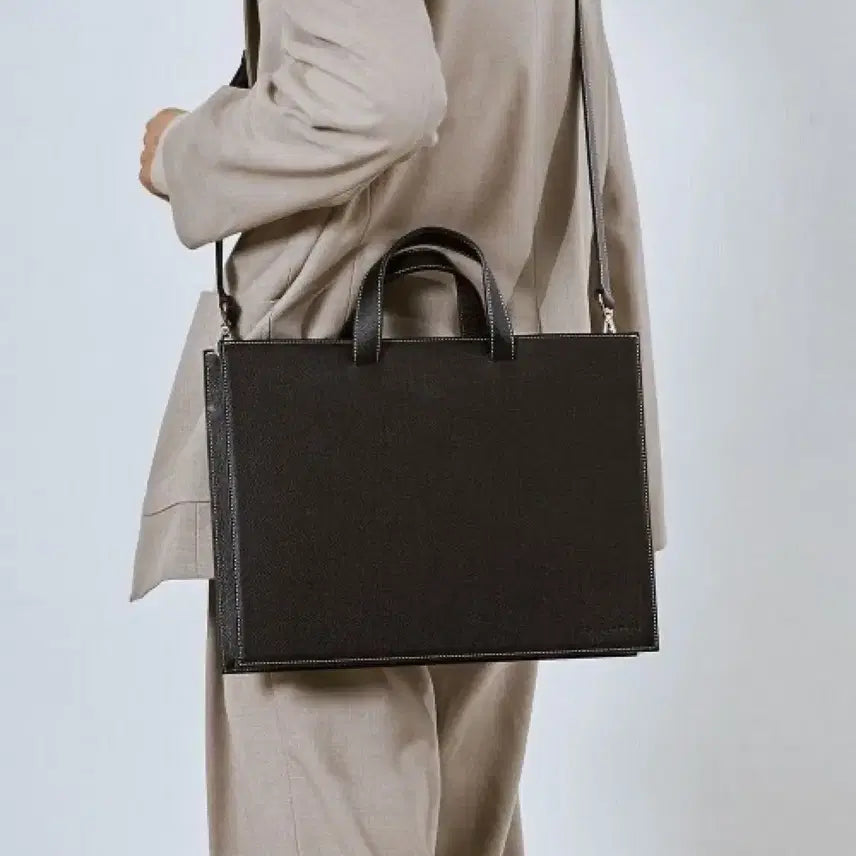 [BUNJANG] MIM The Wardrobe Rectangle Stitch Leather Cross Tote Bag / 밈더워드로브 렉텡글 스티치 레더 크로스 토트백