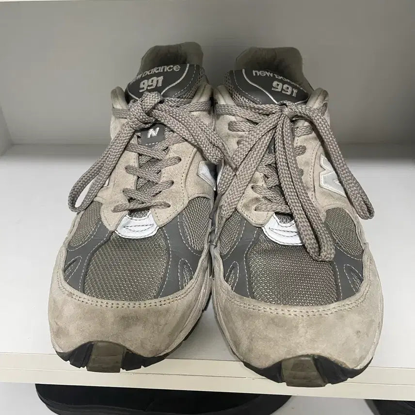 [BUNJANG] New Balance 991 Beige Grey Sneakers / 뉴발란스 991 290사이즈