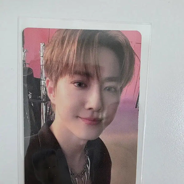 [BUNJANG] EXO Rewind Lucky Draw Photocard SUHO Kim Junmyeon / 엑소 리버스 팝업 특전 포카 수호 김준면 포토카드 양도해요