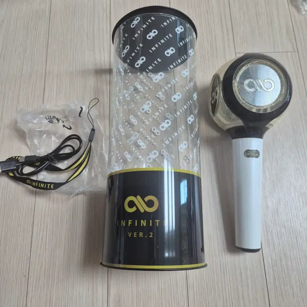 [BUNJANG] INFINITE Yeobong 2 Lightstick / 인피니트 응원봉 여봉2 양도합니다.