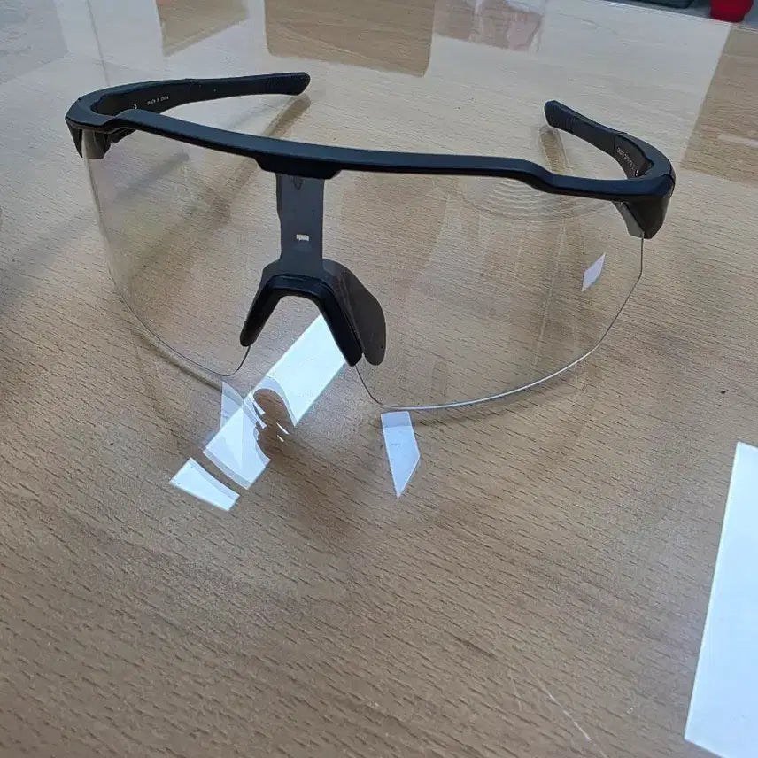 [BUNJANG] Sports Photochromic Goggles (New) / 스포츠변색고글(새상품)
