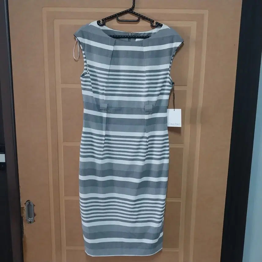 [BUNJANG] Calvin Klein Women's Dress Size 66 (M) / CK 원피스 여성66 미사용