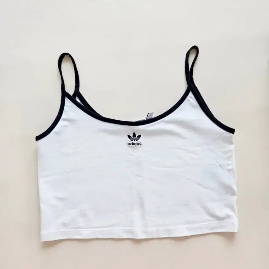 [BUNJANG] Adidas Sleeveless Top M / 아디다스 나시탑 M