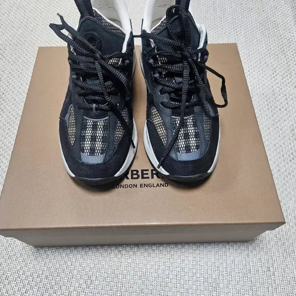 [BUNJANG] Burberry Leather Suede Mesh Sneakers / 버버리 스니커즈