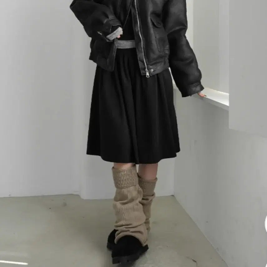 [BUNJANG] Camelie Corduroy Midi Skirt / 카멜리 코듀로이 미디스커트